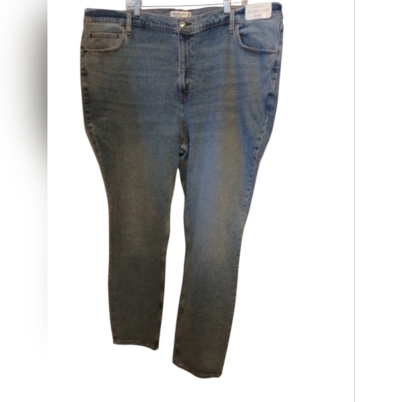 Abercrombie & Fitch Denim - Abercrombie & Fitch Curve Love Women's Skinny Jeans in Blue 36 22